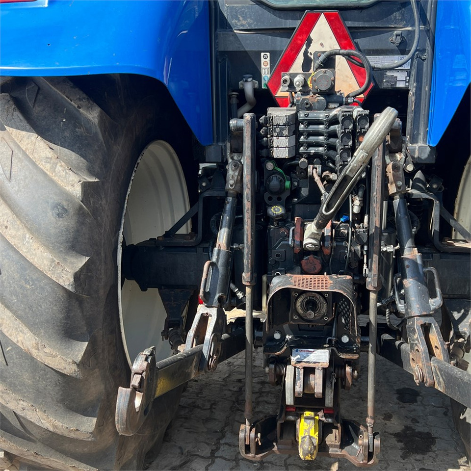 Traktor New Holland T6050: pilt 34