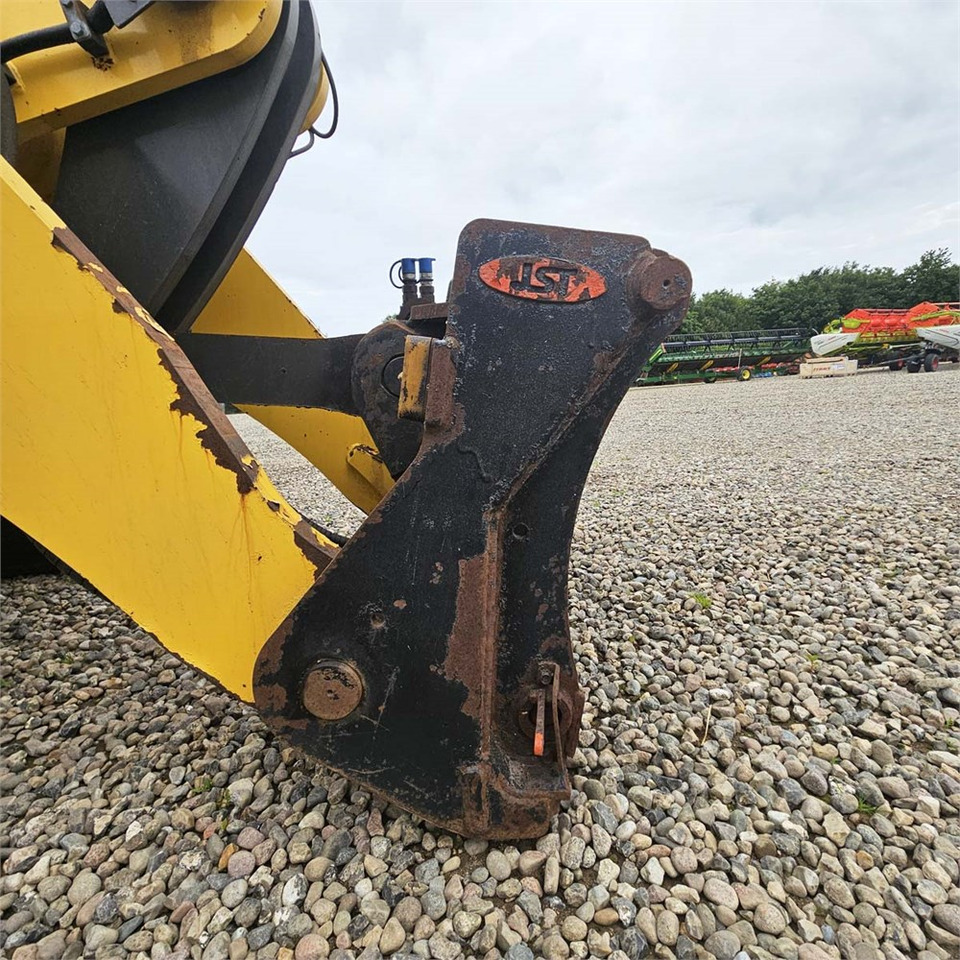 Rataslaadur New Holland W190 D: pilt 43