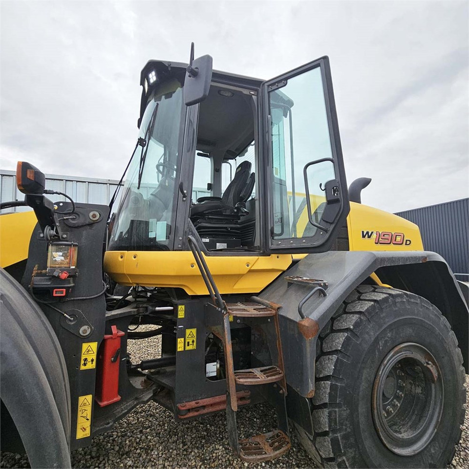 Rataslaadur New Holland W190 D: pilt 18