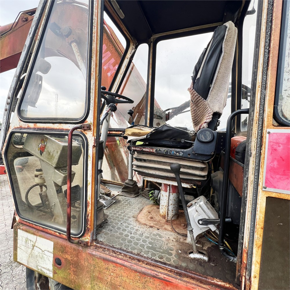 Ratastel ekskavaator O&K MH4 FA2: pilt 17