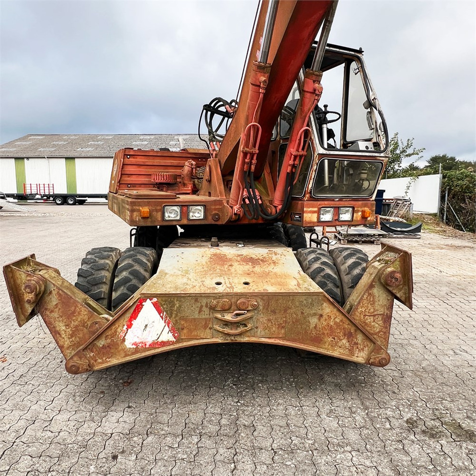 Ratastel ekskavaator O&K MH4 FA2: pilt 16