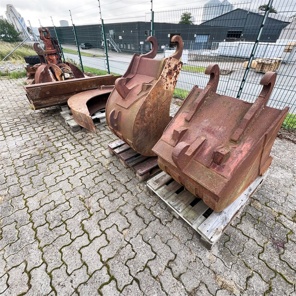 Ratastel ekskavaator O&K MH4 FA2: pilt 39