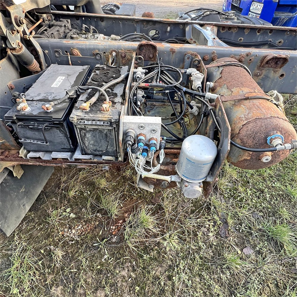 Kabiinišassiiga veoauto Renault H 100 4x2 STD: pilt 22