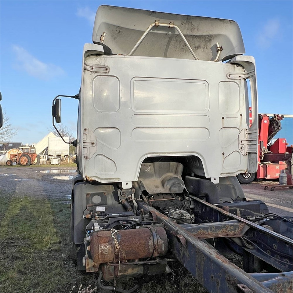 Kabiinišassiiga veoauto Renault H 100 4x2 STD: pilt 7