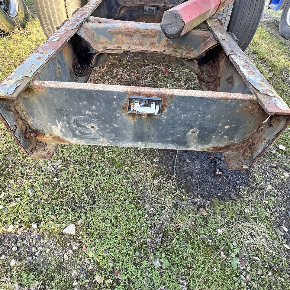 Kabiinišassiiga veoauto Renault H 100 4x2 STD: pilt 23