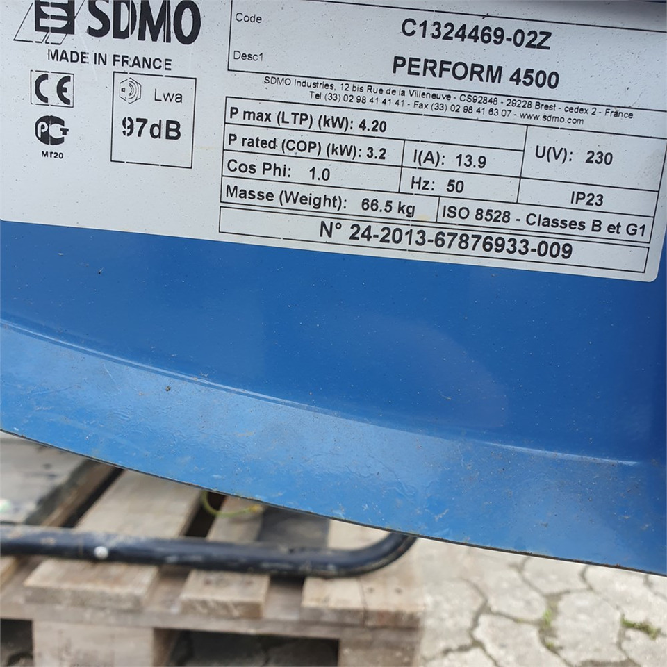 SDMO 4500 - Generaatorikomplekt: pilt 4 SDMO 4500 - Generaatorikomplekt: pilt 4