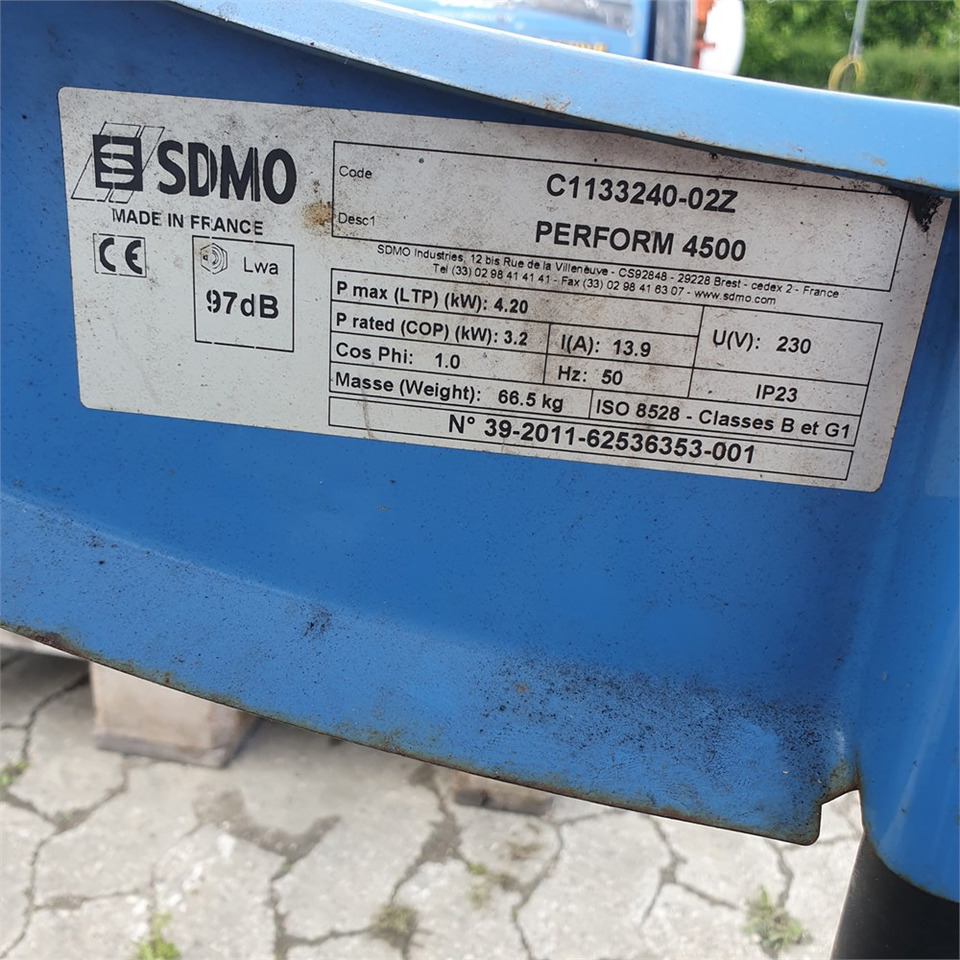 SDMO 4500 - Generaatorikomplekt: pilt 5 SDMO 4500 - Generaatorikomplekt: pilt 5