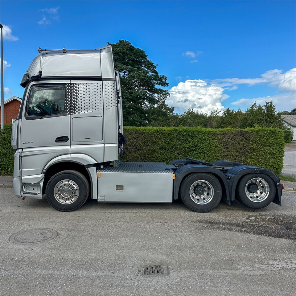 Mercedes 2653 LSDNA 6X2 Gigaspace - Sadulveok: pilt 2 Mercedes 2653 LSDNA 6X2 Gigaspace - Sadulveok: pilt 2