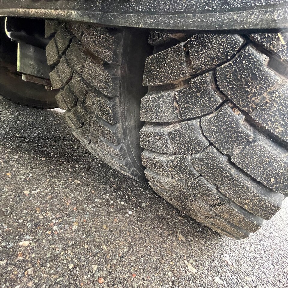 Madelveok/ Platvormveok Scania 124G: pilt 38 Madelveok/ Platvormveok Scania 124G: pilt 38