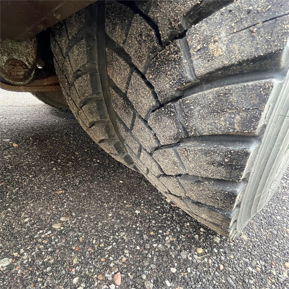 Madelveok/ Platvormveok Scania 124G: pilt 35 Madelveok/ Platvormveok Scania 124G: pilt 35