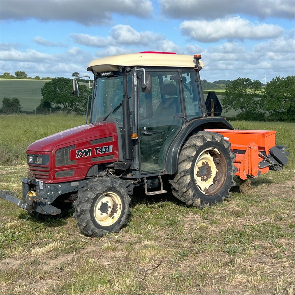 TYM T 431 - Munitsipaaltraktor: pilt 3 TYM T 431 - Munitsipaaltraktor: pilt 3