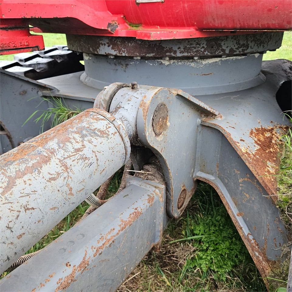 Lintekskavaator Takeuchi TB1140: pilt 43