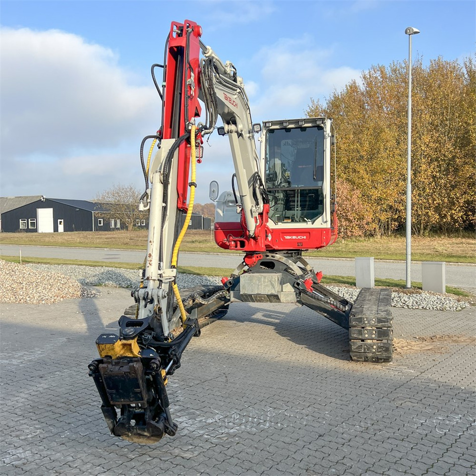 Takeuchi TB260 Levelizer - Miniekskavaator: pilt 2 Takeuchi TB260 Levelizer - Miniekskavaator: pilt 2