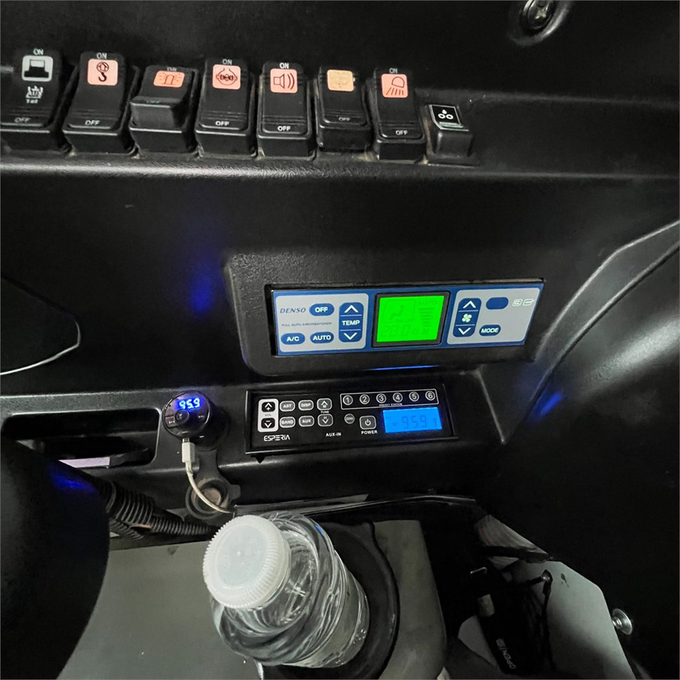 Ratastel ekskavaator Takeuchi TB295 W: pilt 29 Ratastel ekskavaator Takeuchi TB295 W: pilt 29