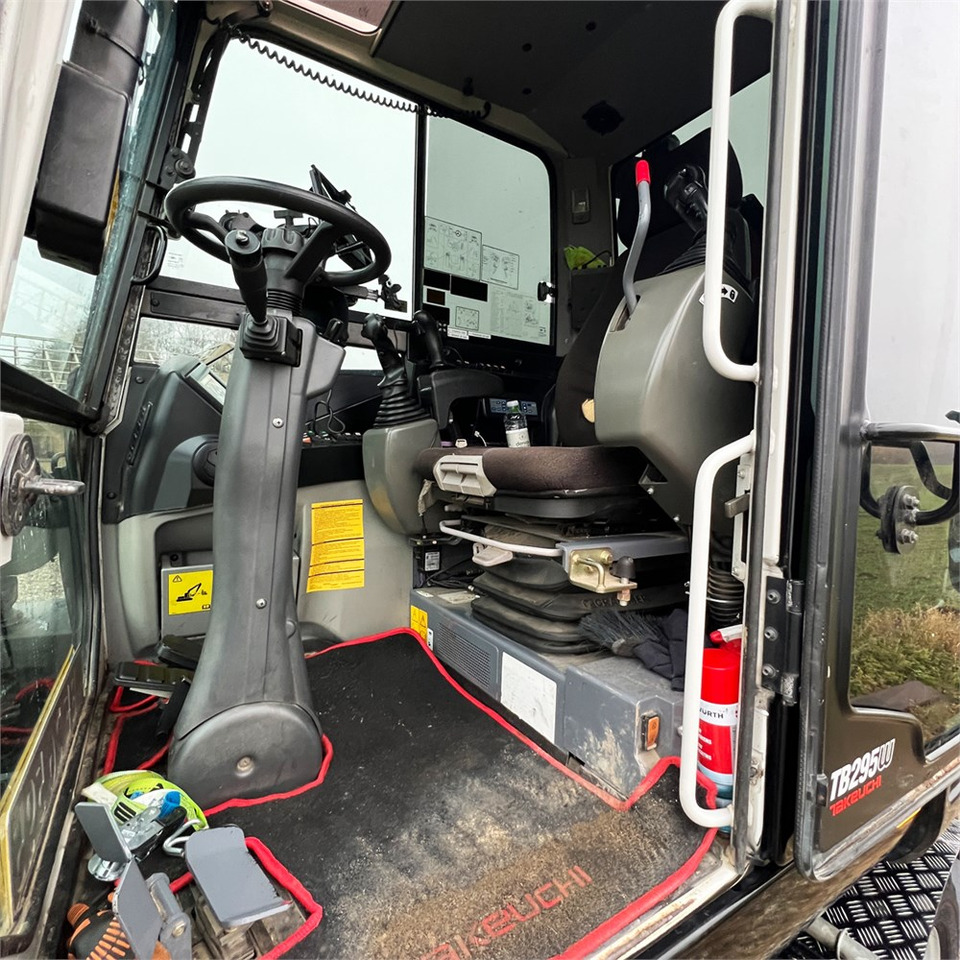 Ratastel ekskavaator Takeuchi TB295 W: pilt 19 Ratastel ekskavaator Takeuchi TB295 W: pilt 19