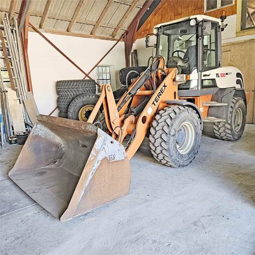 Terex TL100 - Rataslaadur: pilt 2 Terex TL100 - Rataslaadur: pilt 2