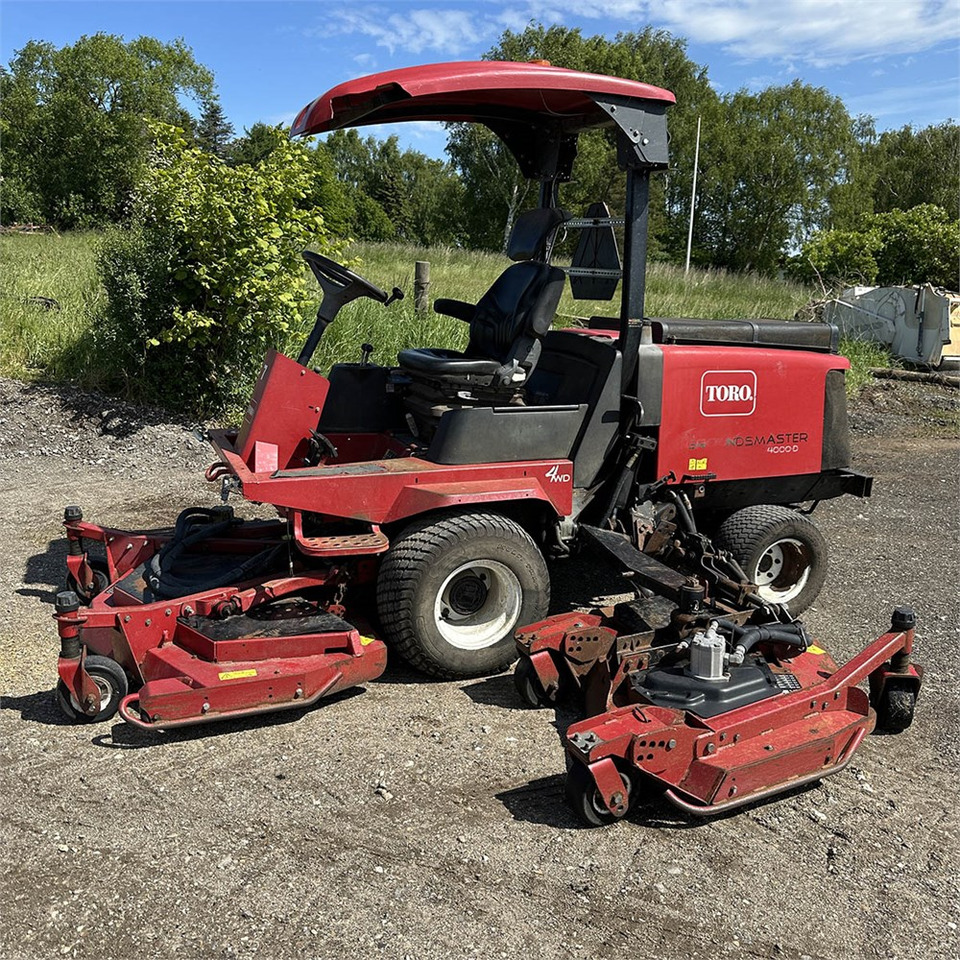 Toro Groundsmaster 4000-D - Muruniiduk: pilt 1 Toro Groundsmaster 4000-D - Muruniiduk: pilt 1