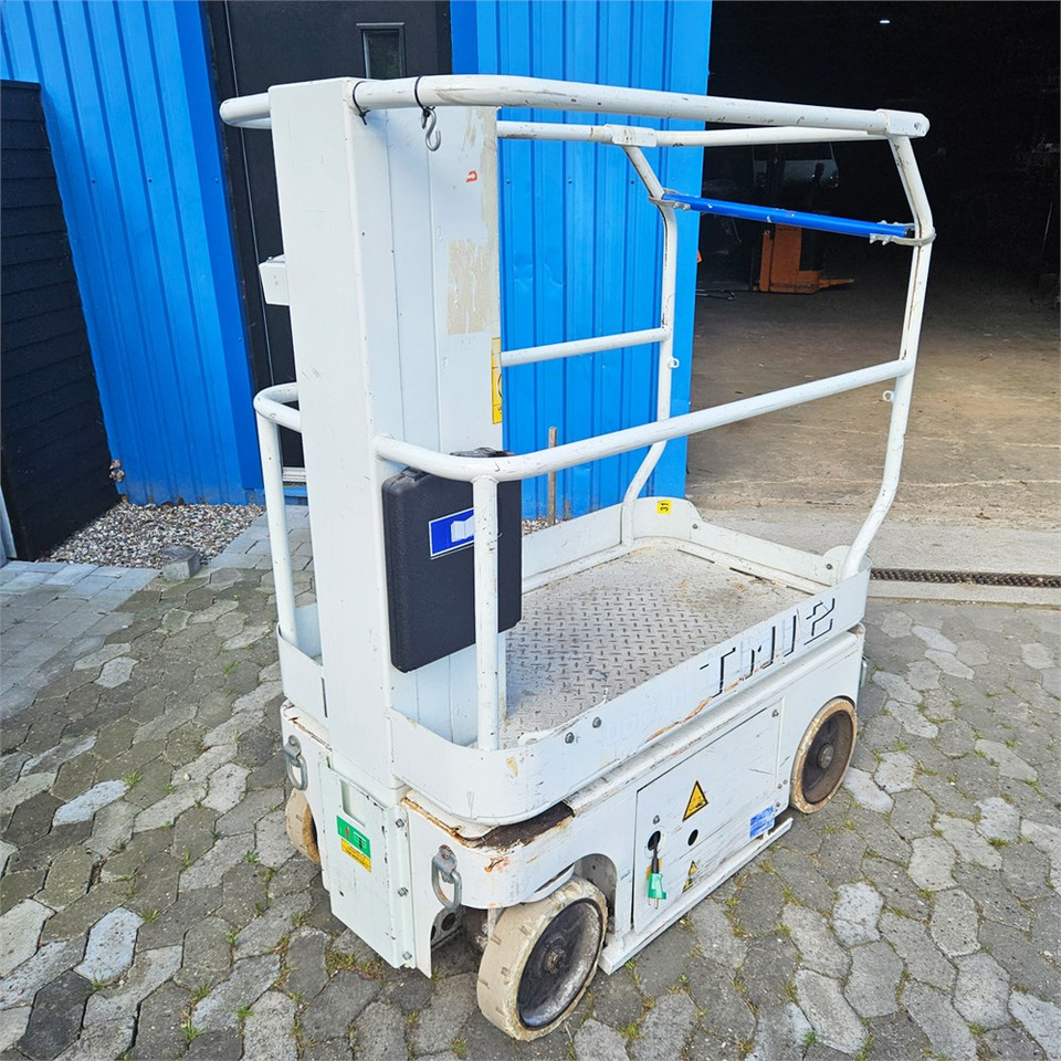 UpRight TM12 - Masttõstuk: pilt 2 UpRight TM12 - Masttõstuk: pilt 2