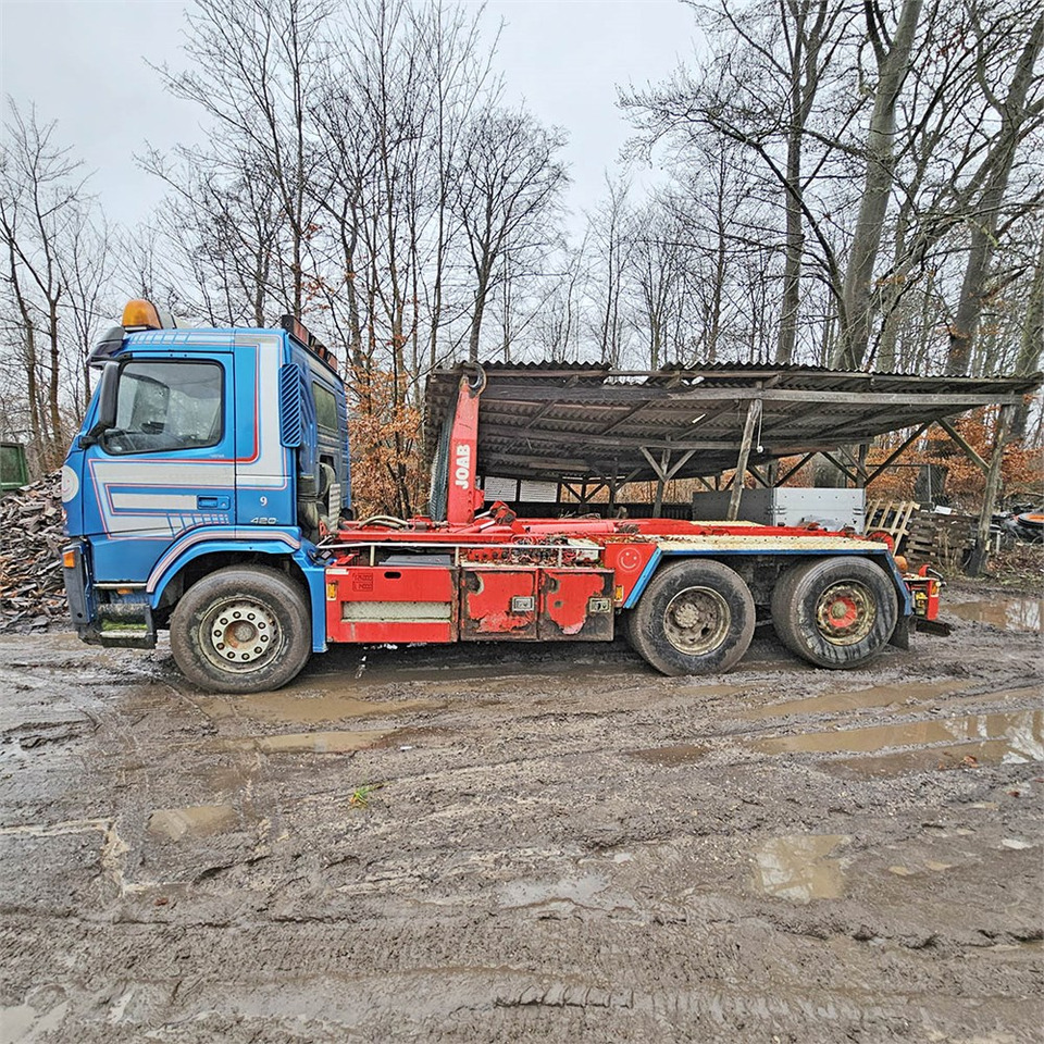 Volvo 420 - Konkstõstukiga veoauto: pilt 3 Volvo 420 - Konkstõstukiga veoauto: pilt 3