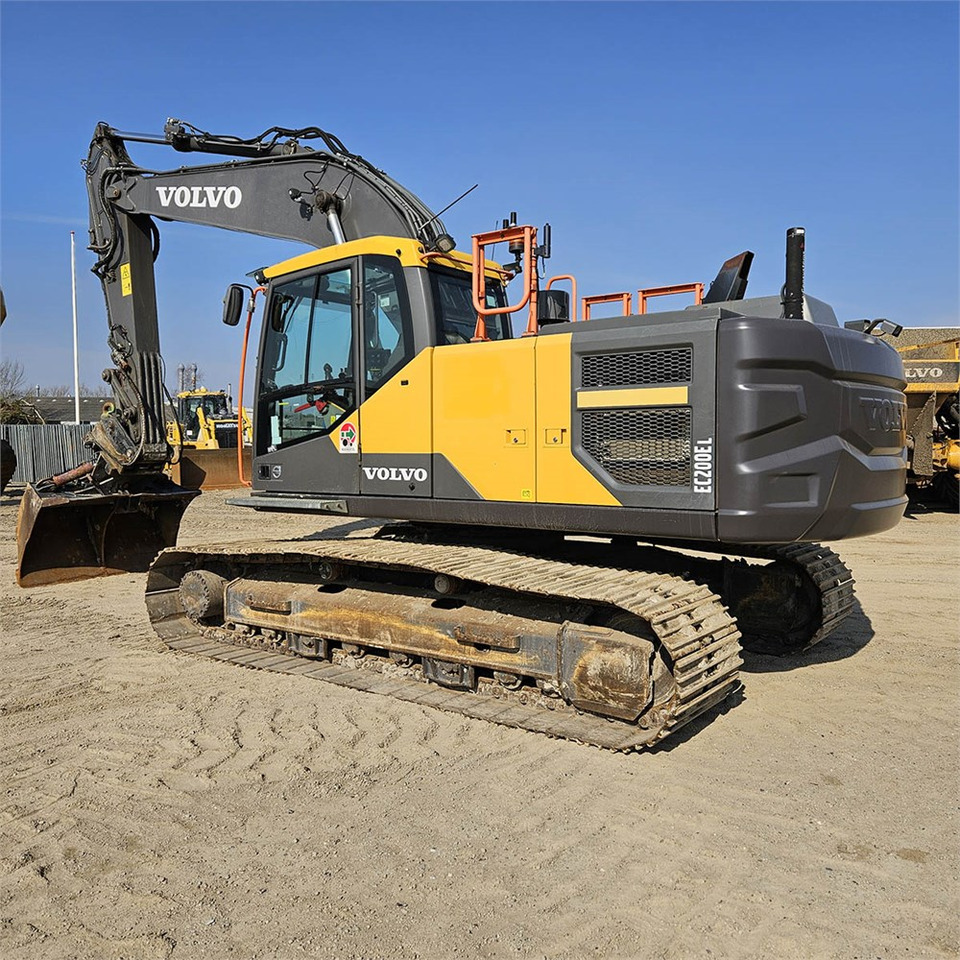 Volvo EC200 EL - Lintekskavaator: pilt 1 Volvo EC200 EL - Lintekskavaator: pilt 1