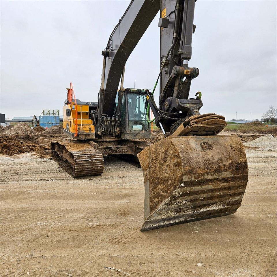 Lintekskavaator Volvo EC250 EL: pilt 8