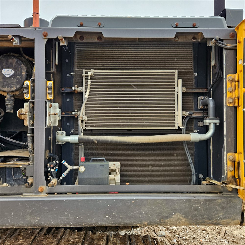 Lintekskavaator Volvo EC250 EL: pilt 36
