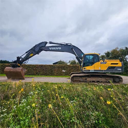Volvo EC300 DL - Lintekskavaator: pilt 3 Volvo EC300 DL - Lintekskavaator: pilt 3