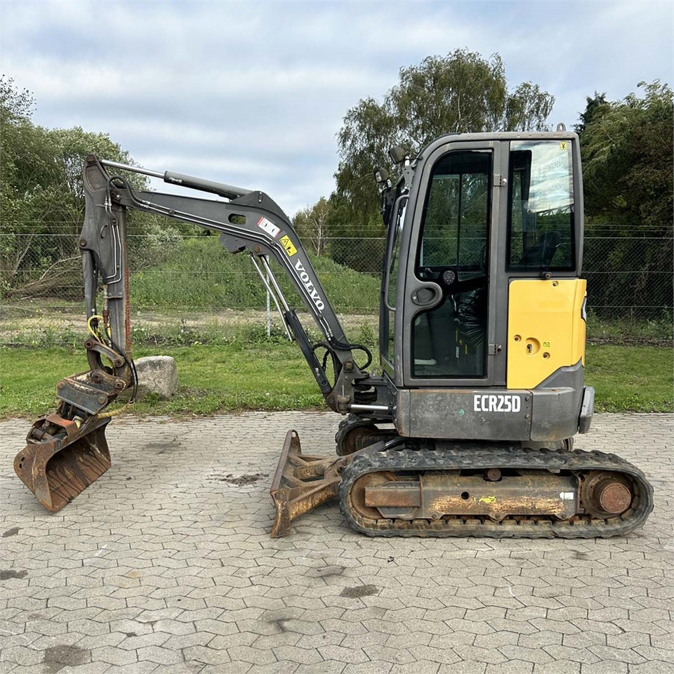 Volvo ECR25 D - Miniekskavaator: pilt 2 Volvo ECR25 D - Miniekskavaator: pilt 2