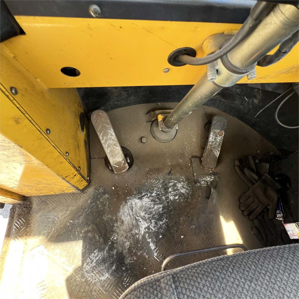 Rataslaadur Volvo L70: pilt 25
