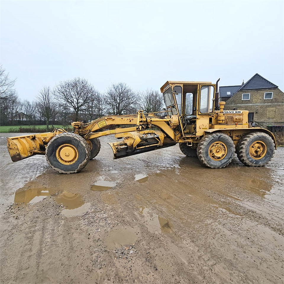 Volvo VHK-310 BM - Teehöövel: pilt 1 Volvo VHK-310 BM - Teehöövel: pilt 1
