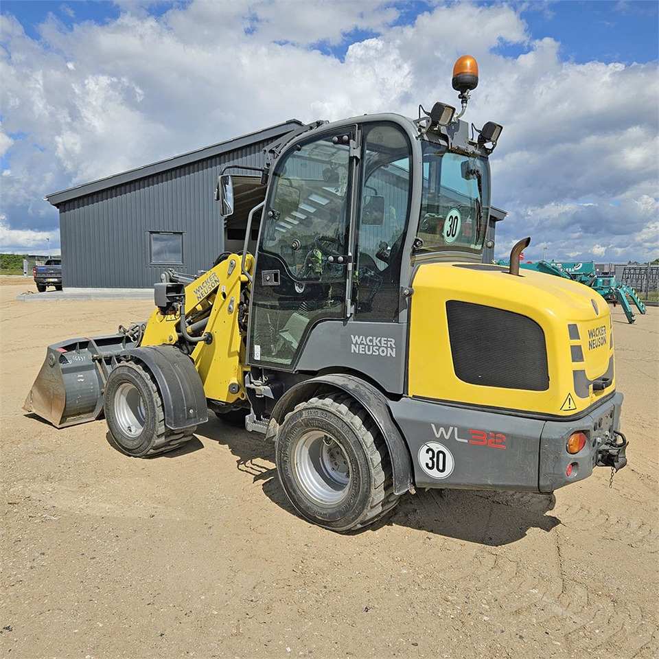 Wacker Neuson WL 32/RL30 - Rataslaadur: pilt 3 Wacker Neuson WL 32/RL30 - Rataslaadur: pilt 3