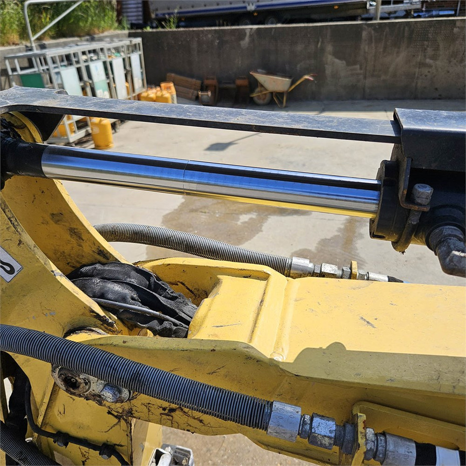 Miniekskavaator Yanmar SV19 VT: pilt 18