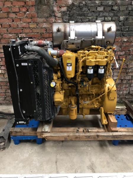 CATERPILLAR 4 CYLINDRES - Mootor - Ehitusmasinad: pilt 1 CATERPILLAR 4 CYLINDRES - Mootor - Ehitusmasinad: pilt 1