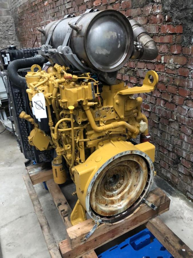 CATERPILLAR 4 CYLINDRES - Mootor - Ehitusmasinad: pilt 2 CATERPILLAR 4 CYLINDRES - Mootor - Ehitusmasinad: pilt 2