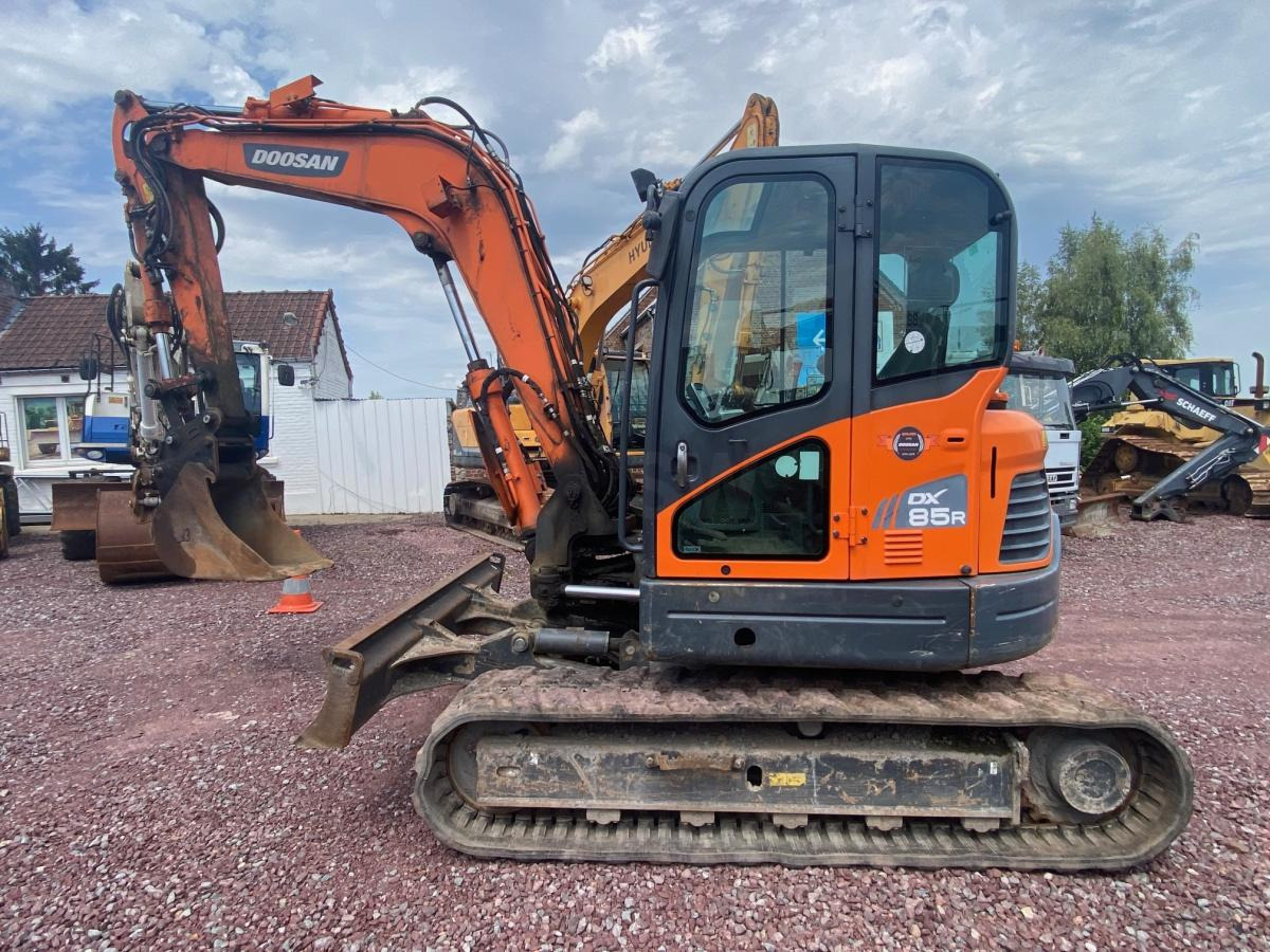 Doosan DX 85R-3 - Miniekskavaator: pilt 1 Doosan DX 85R-3 - Miniekskavaator: pilt 1