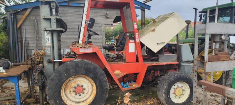 Manitou 4 RM25 - Diiseltõstuk: pilt 1 Manitou 4 RM25 - Diiseltõstuk: pilt 1