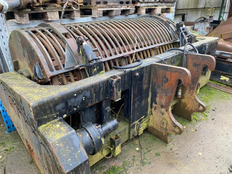 VERACHTER POUR CHARGEUR 15-20 TONNES - Laaduri kopp: pilt 1 VERACHTER POUR CHARGEUR 15-20 TONNES - Laaduri kopp: pilt 1