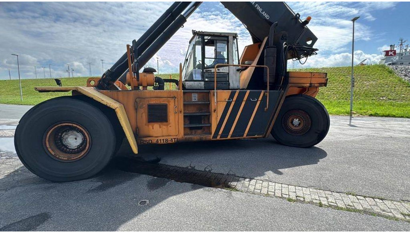 Kalmar Valmet RSD4118-4TL - Lükandvirnastaja: pilt 2 Kalmar Valmet RSD4118-4TL - Lükandvirnastaja: pilt 2