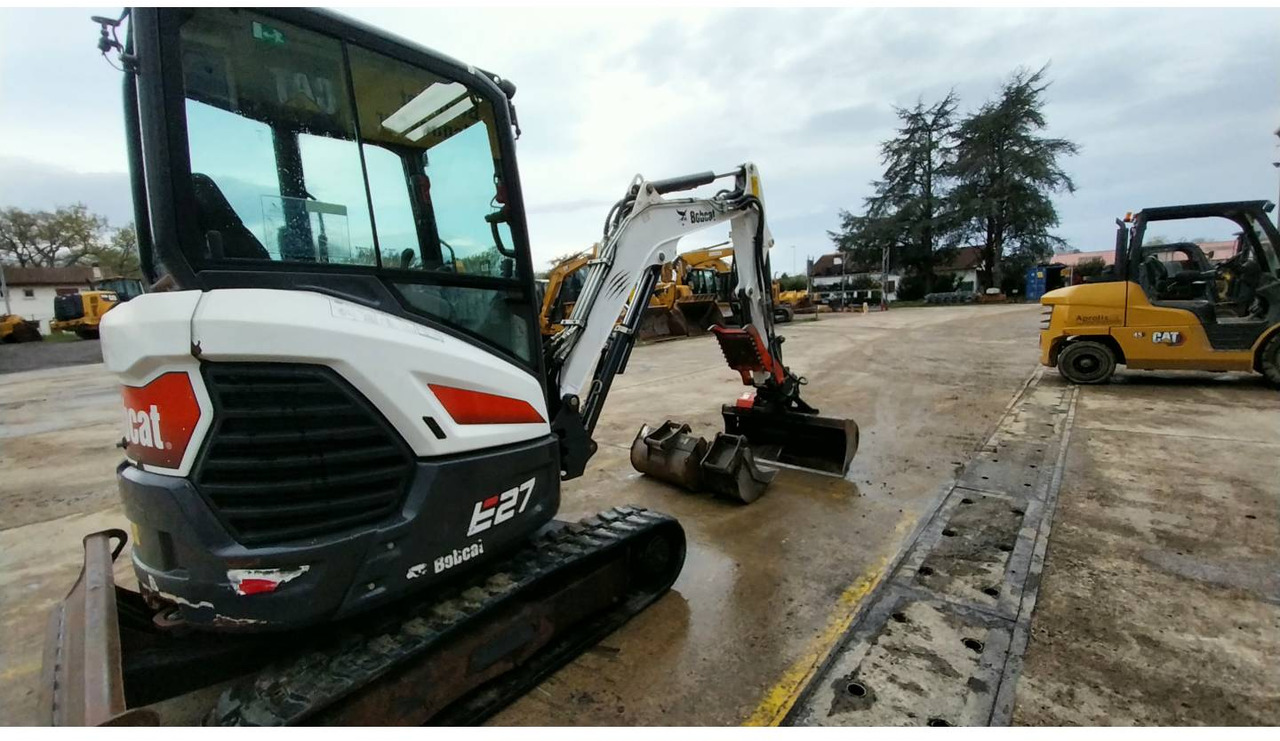 BOBCAT E27 - Lintekskavaator: pilt 3 BOBCAT E27 - Lintekskavaator: pilt 3