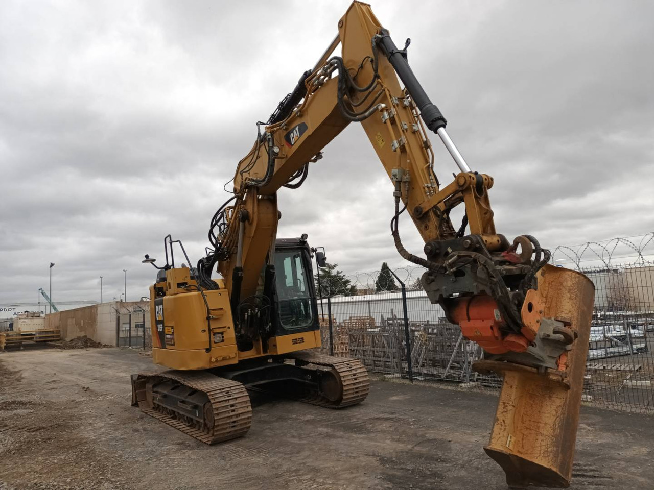 CAT 315F - Lintekskavaator: pilt 2 CAT 315F - Lintekskavaator: pilt 2
