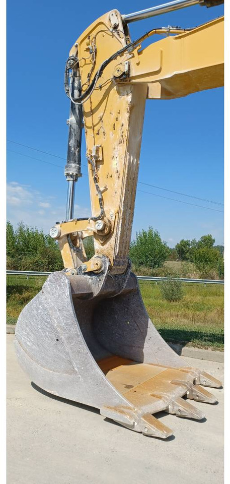 CAT 340 liising CAT 340: pilt 16