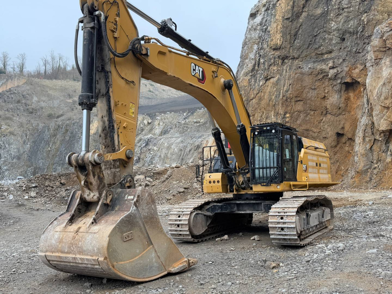 Lintekskavaator CAT 374-07: pilt 7