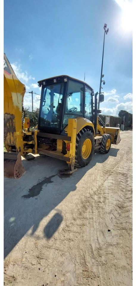 CAT 432F2 - Ekskavaator-laadur: pilt 3 CAT 432F2 - Ekskavaator-laadur: pilt 3