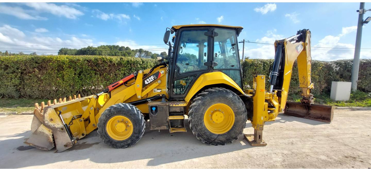 CAT 432F2 - Ekskavaator-laadur: pilt 2 CAT 432F2 - Ekskavaator-laadur: pilt 2