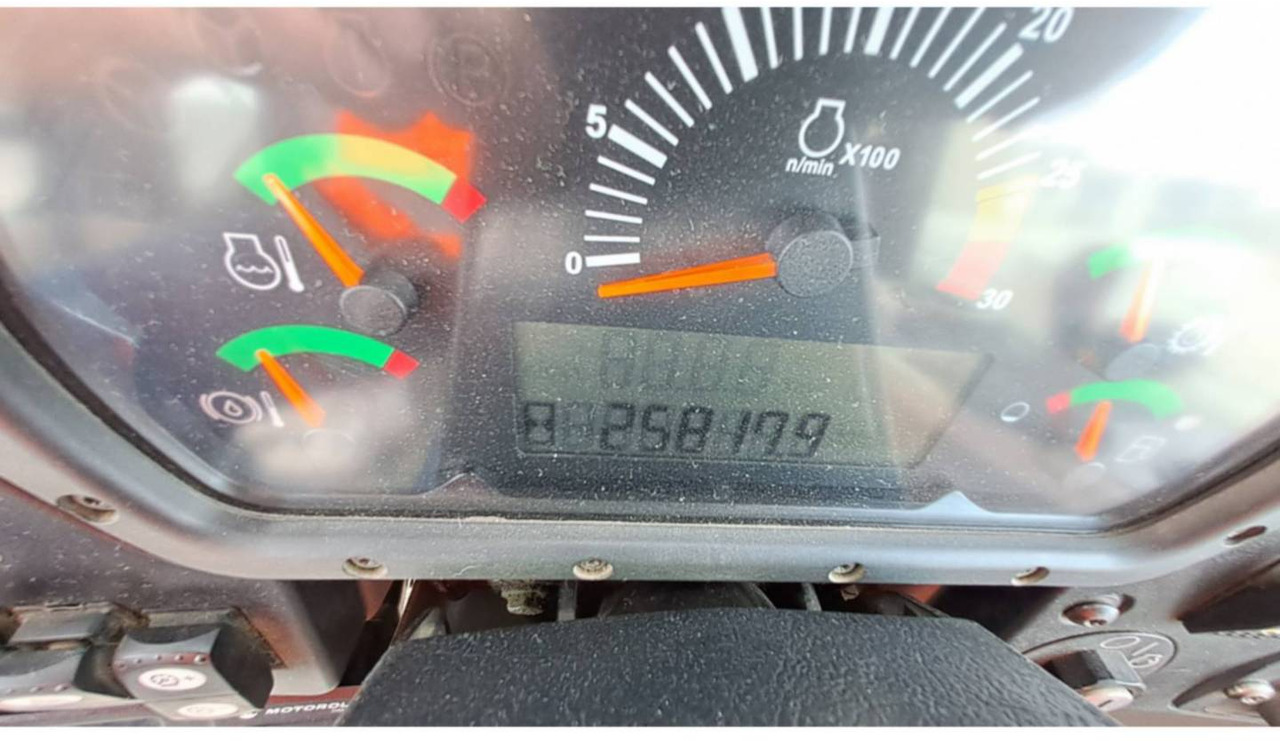 CAT 777F - Kastiga kallur/ Kiviveoauto: pilt 5 CAT 777F - Kastiga kallur/ Kiviveoauto: pilt 5