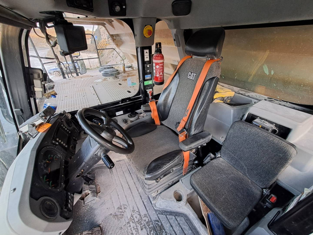 Kastiga kallur/ Kiviveoauto CAT 777G: pilt 10