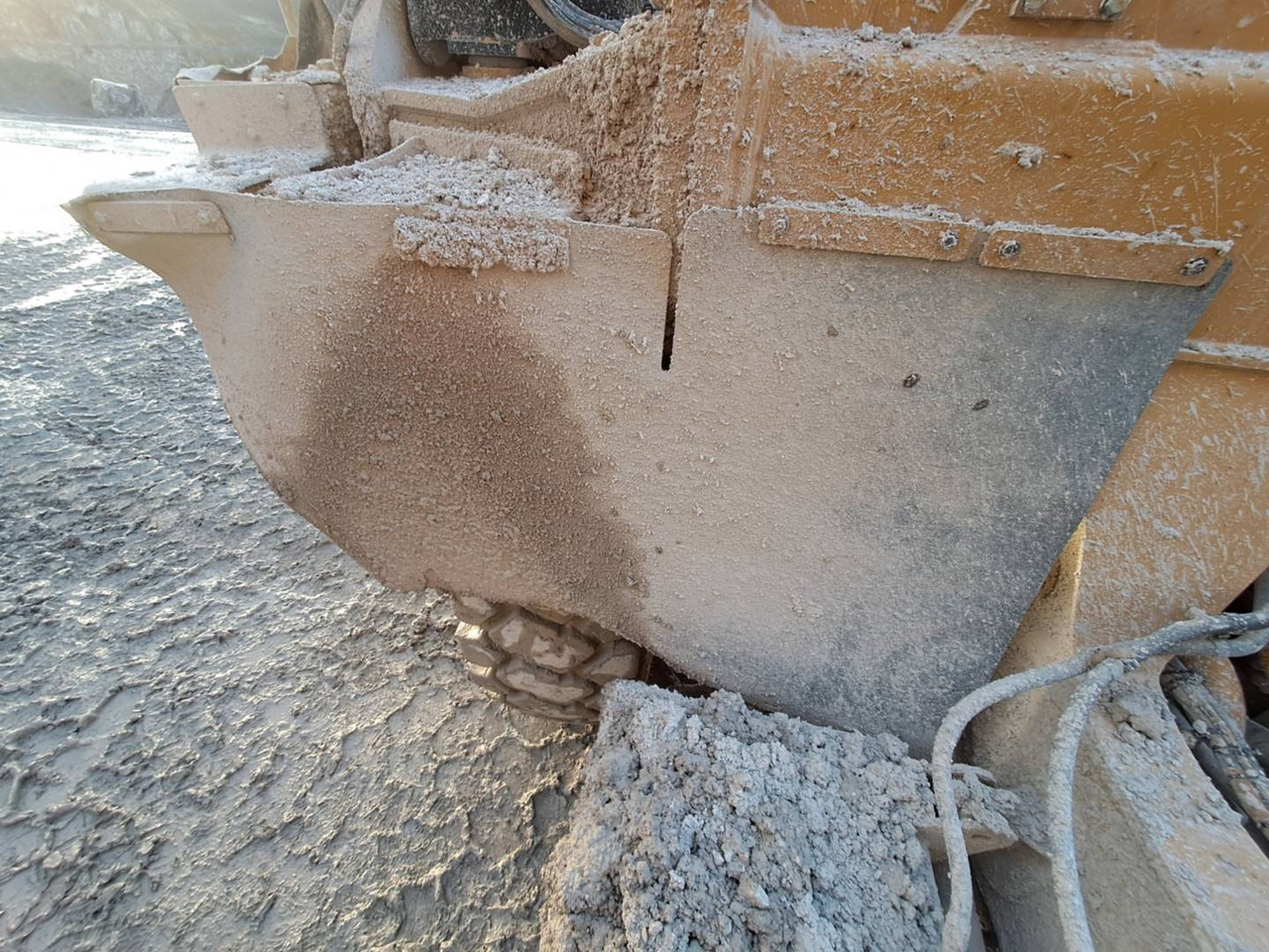 Kastiga kallur/ Kiviveoauto CAT 777G: pilt 23