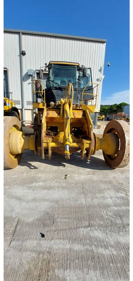 CAT 836K - Buldooser: pilt 2 CAT 836K - Buldooser: pilt 2