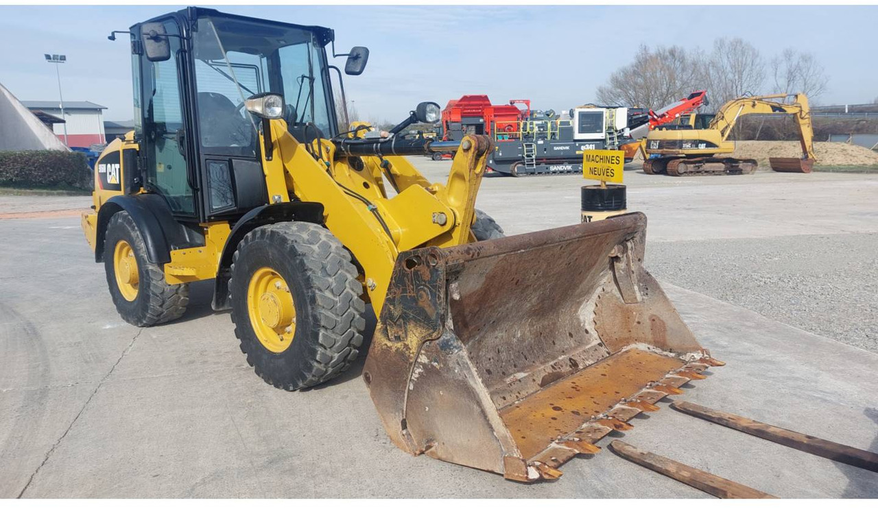 CAT 906 M - Rataslaadur: pilt 2 CAT 906 M - Rataslaadur: pilt 2