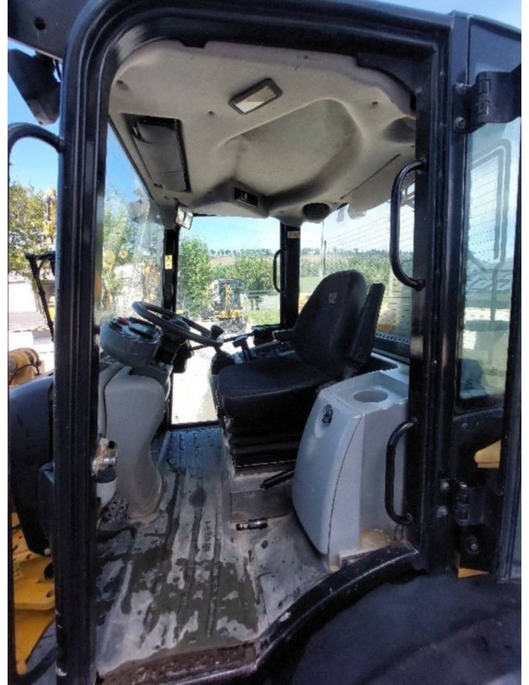 CAT 906H2 - Rataslaadur: pilt 4 CAT 906H2 - Rataslaadur: pilt 4